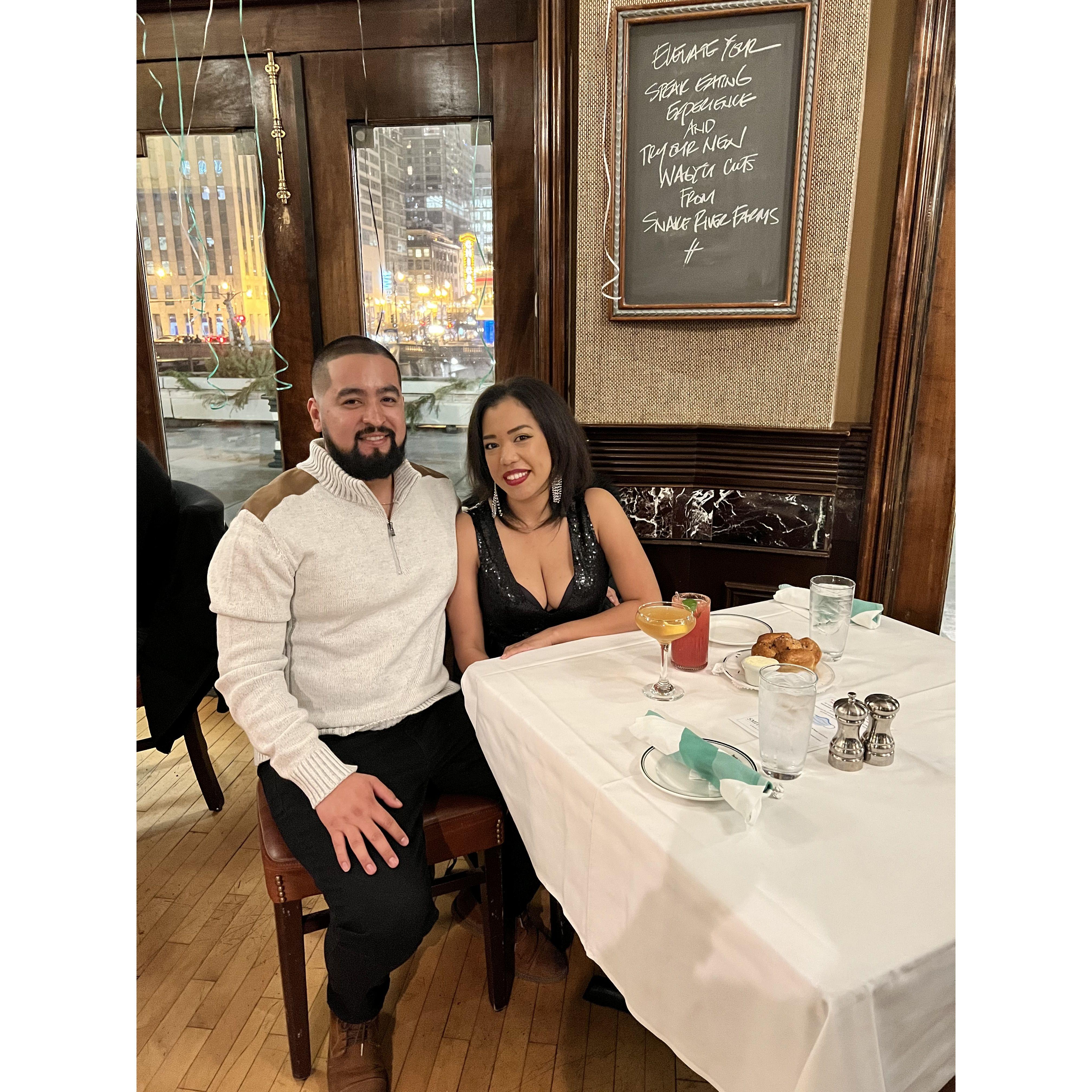 12.31.2021 : Jan took Charmaine out for her birthday at a famous Chicago steakhouse Smith and Wollensky where she ordered fish.