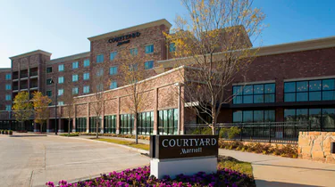 The Wedding Website of Emma Horn and Drew Howard