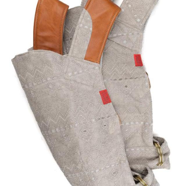 Natural / Eyelet Linen Scout Baby Carrier