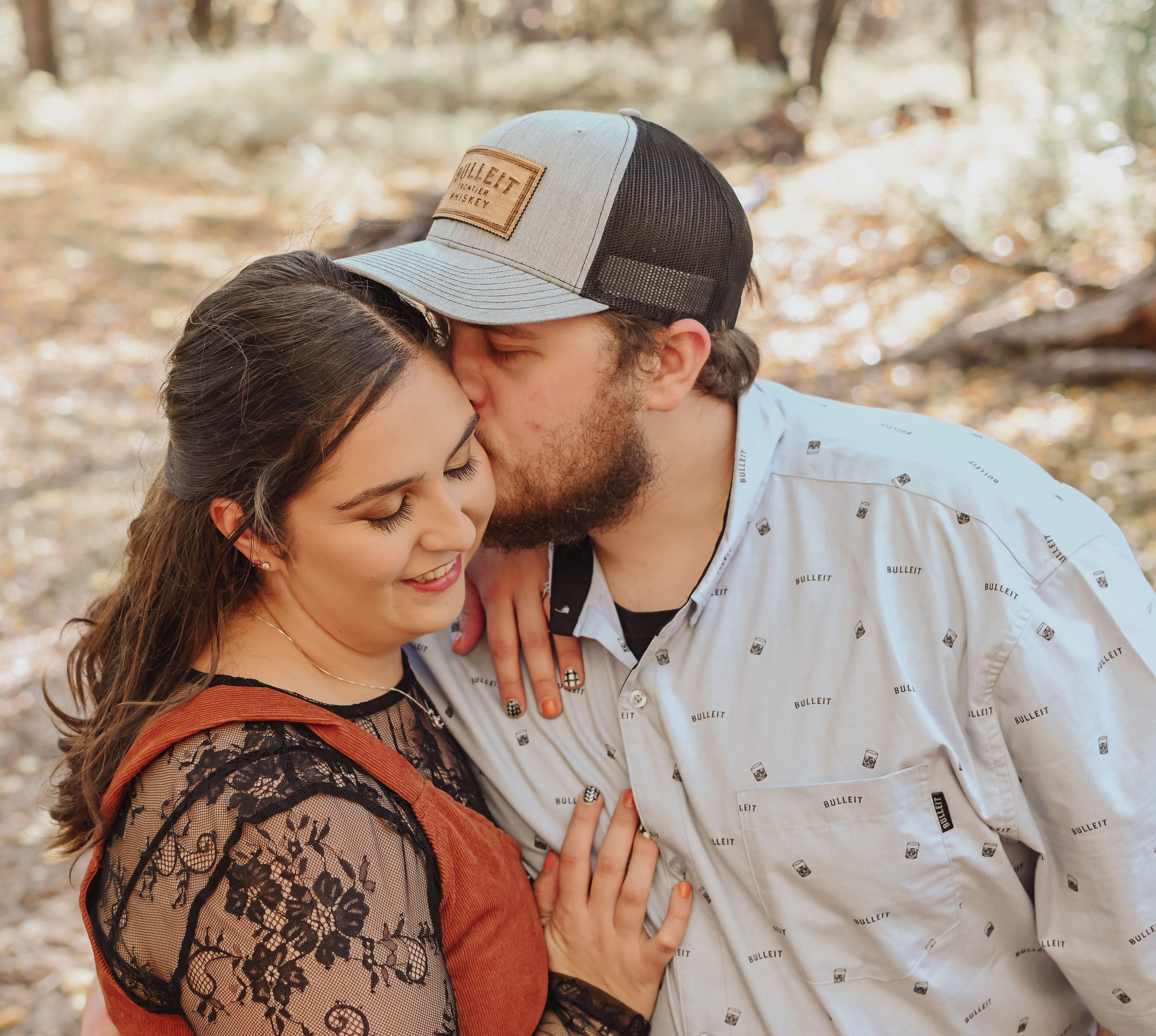 The Wedding Website of Ashleigh Varner and Hunter Radke
