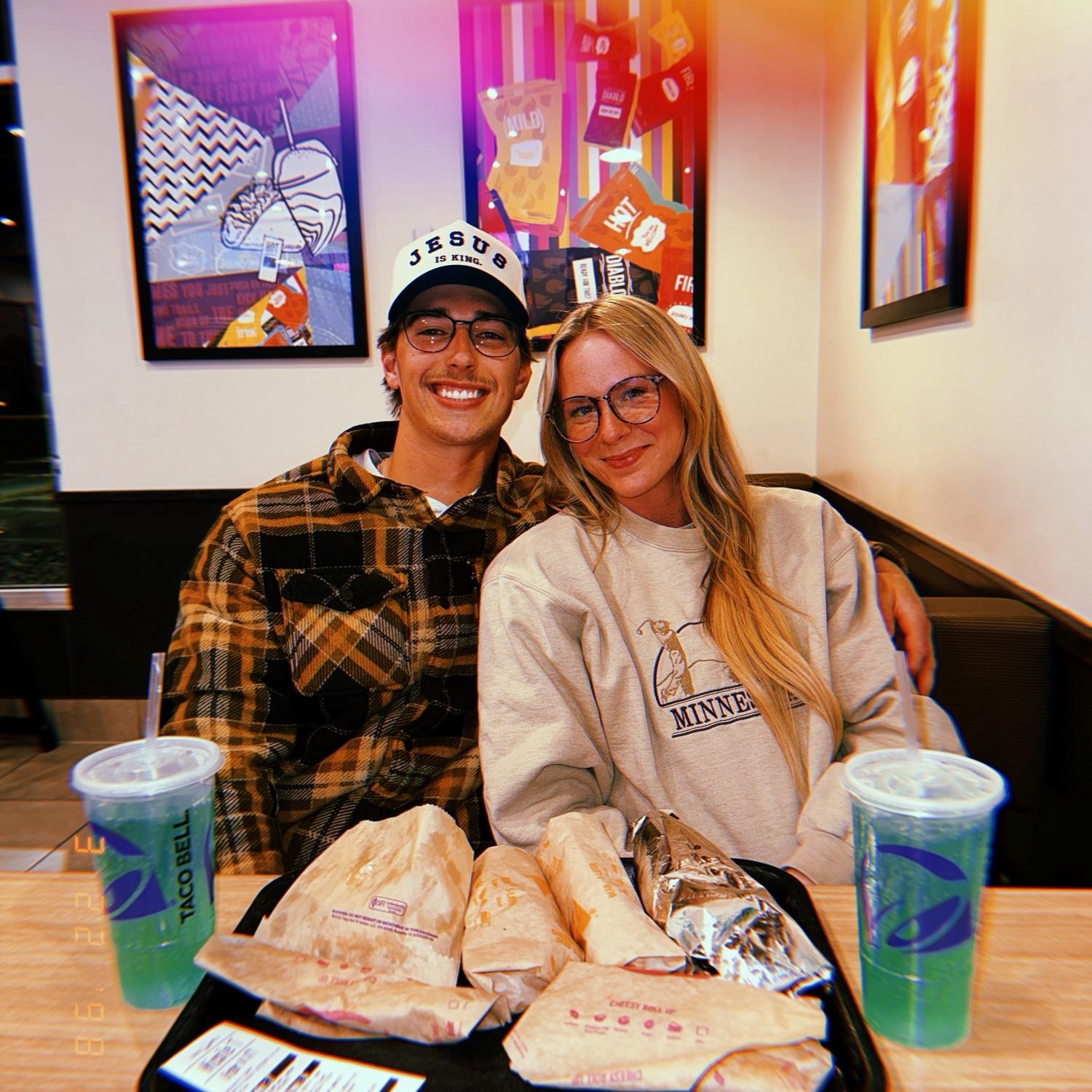 Taco Bell dates!!