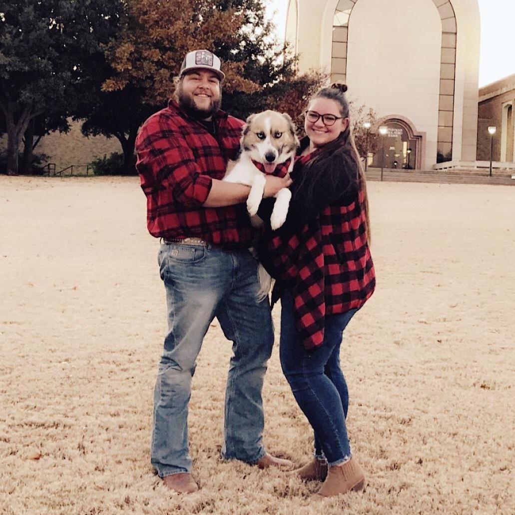 Family Christmas photo 2019