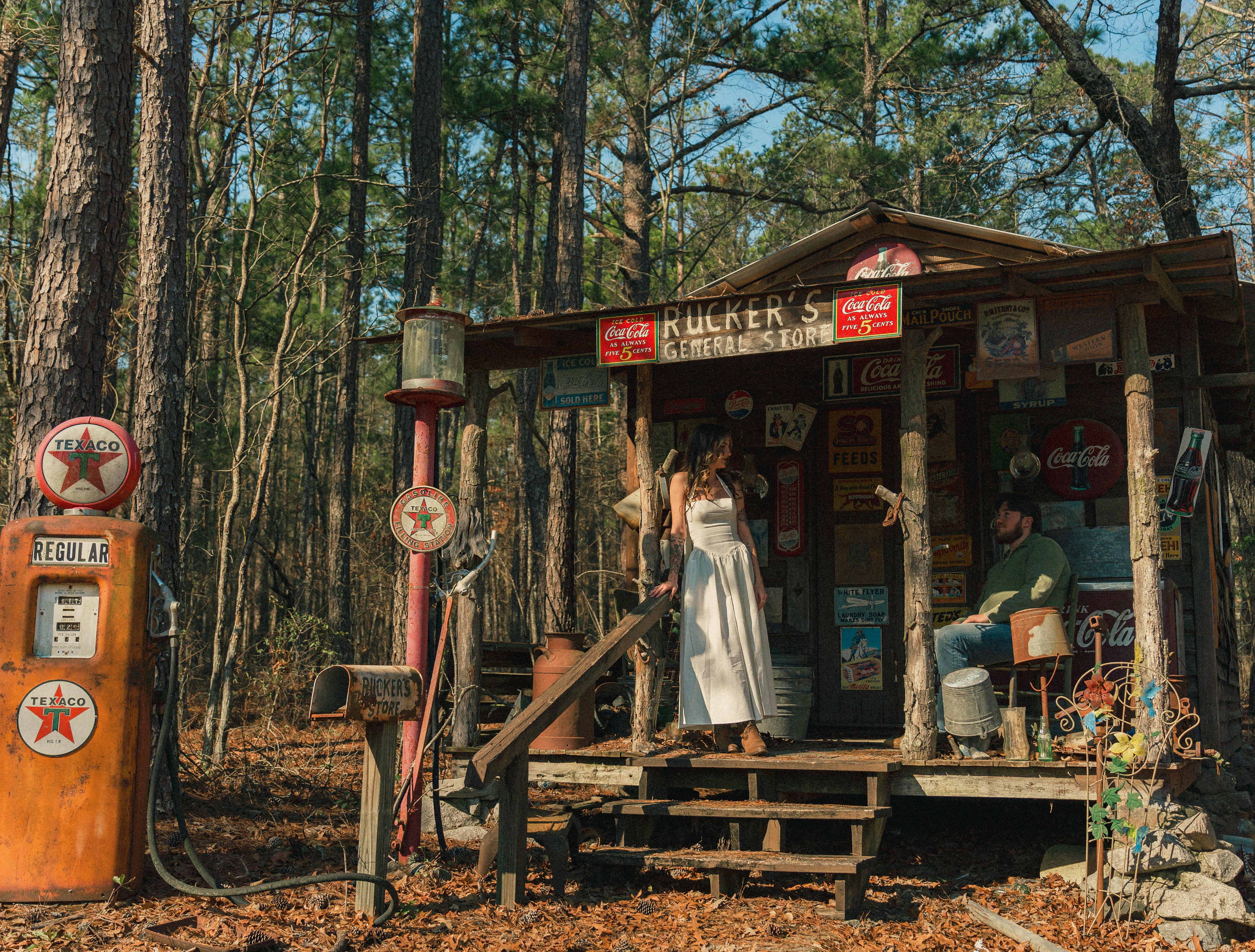 The Wedding Website of Skyllar Williams and Baylin Phillips