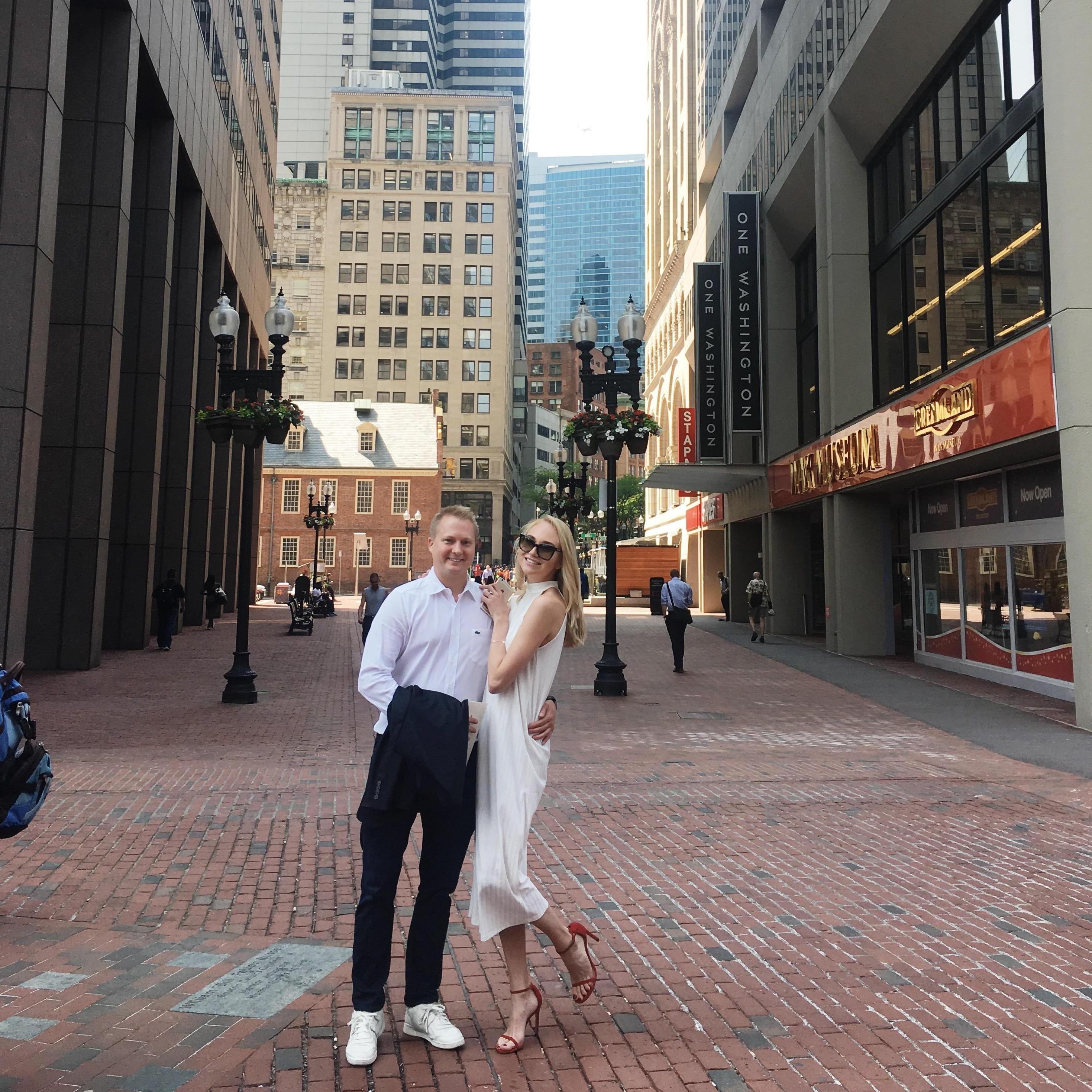 Boston, May'18.
Season 6 Episode 5. 
Marry me. Our Day in Court. Series syndication. 
Sshh. Play it cool.