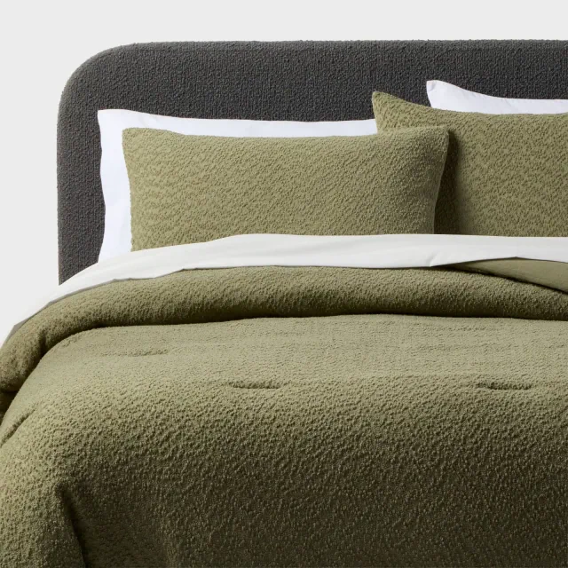 Full/Queen Boucle Comforter Set Green - Threshold™