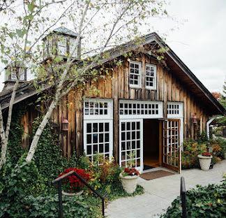 The Wedding Website of Lauren Deasy and Benjamin Ward