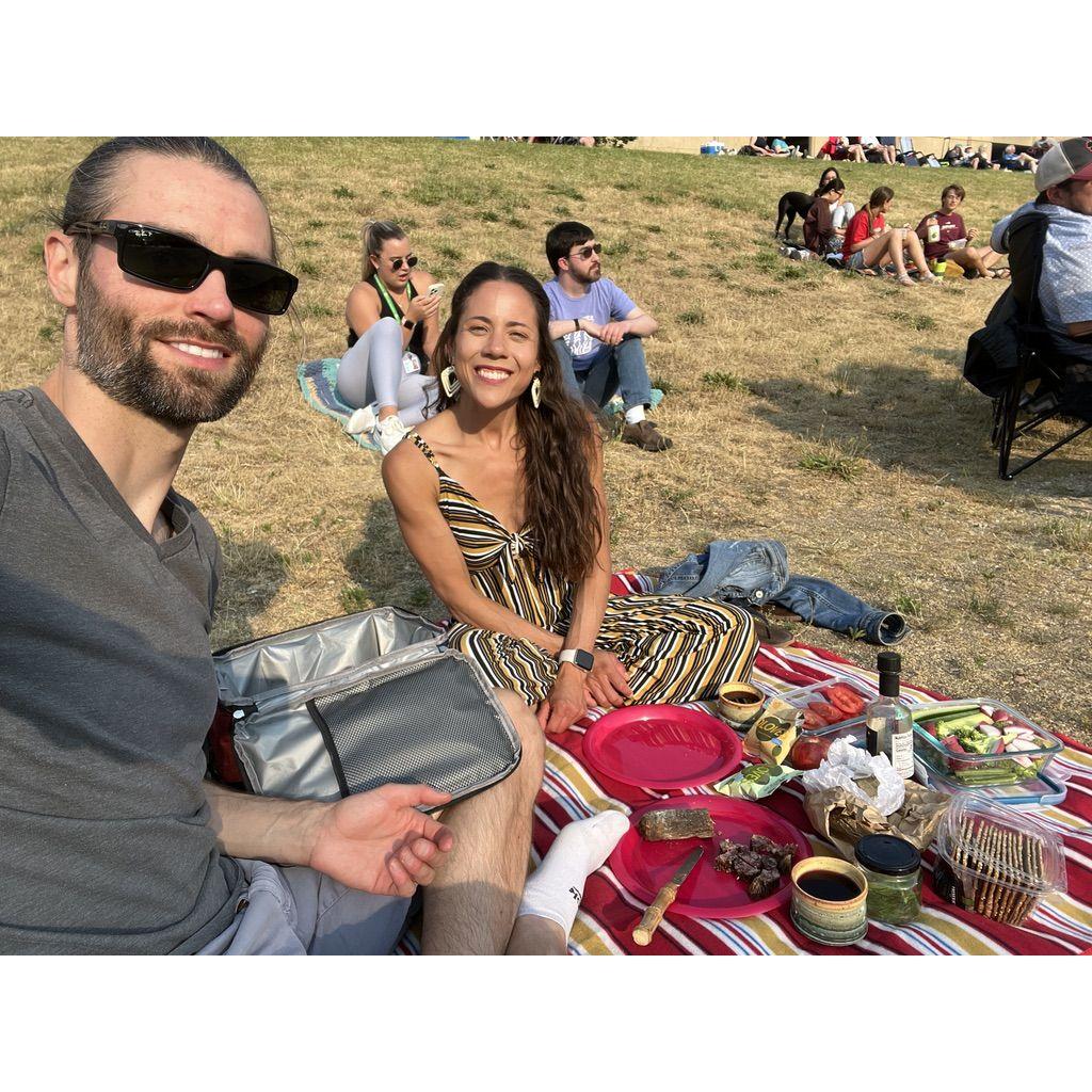 Picnic on the river listening to live jazz