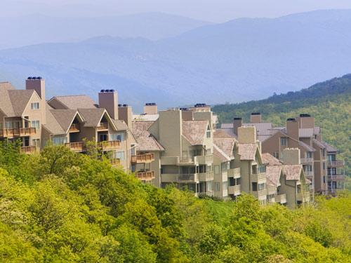 The Wedding Website of Brittany Holdren and Sean Parmigiane