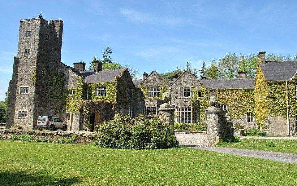 The Wedding Website of Taylor Yarn and Shannon Connors