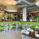The Daily Kitchen & Bar