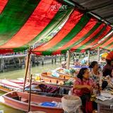 Wat Takien Floating Market
