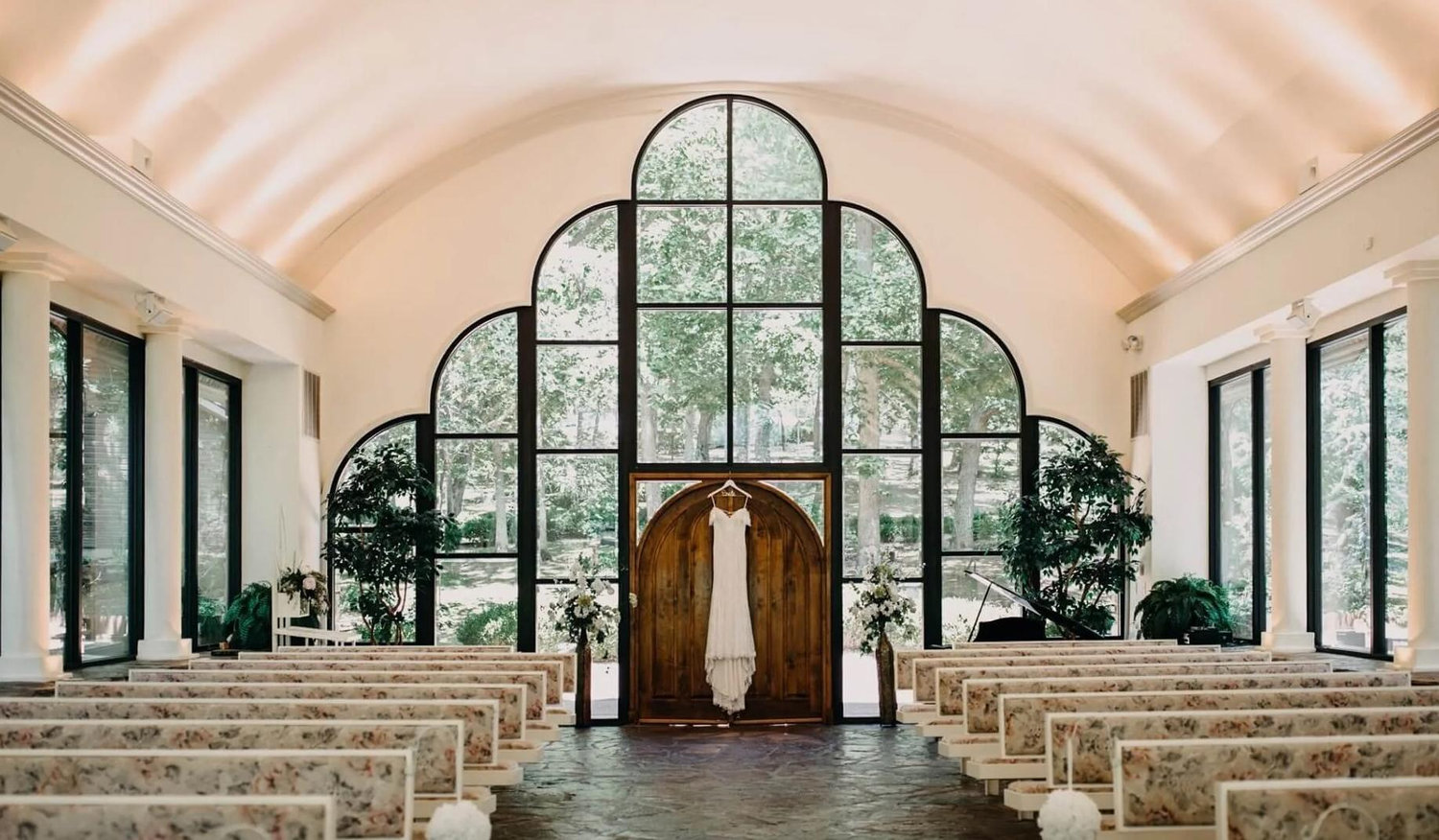 The Wedding Website of Natia Turner and Jackson Bailey