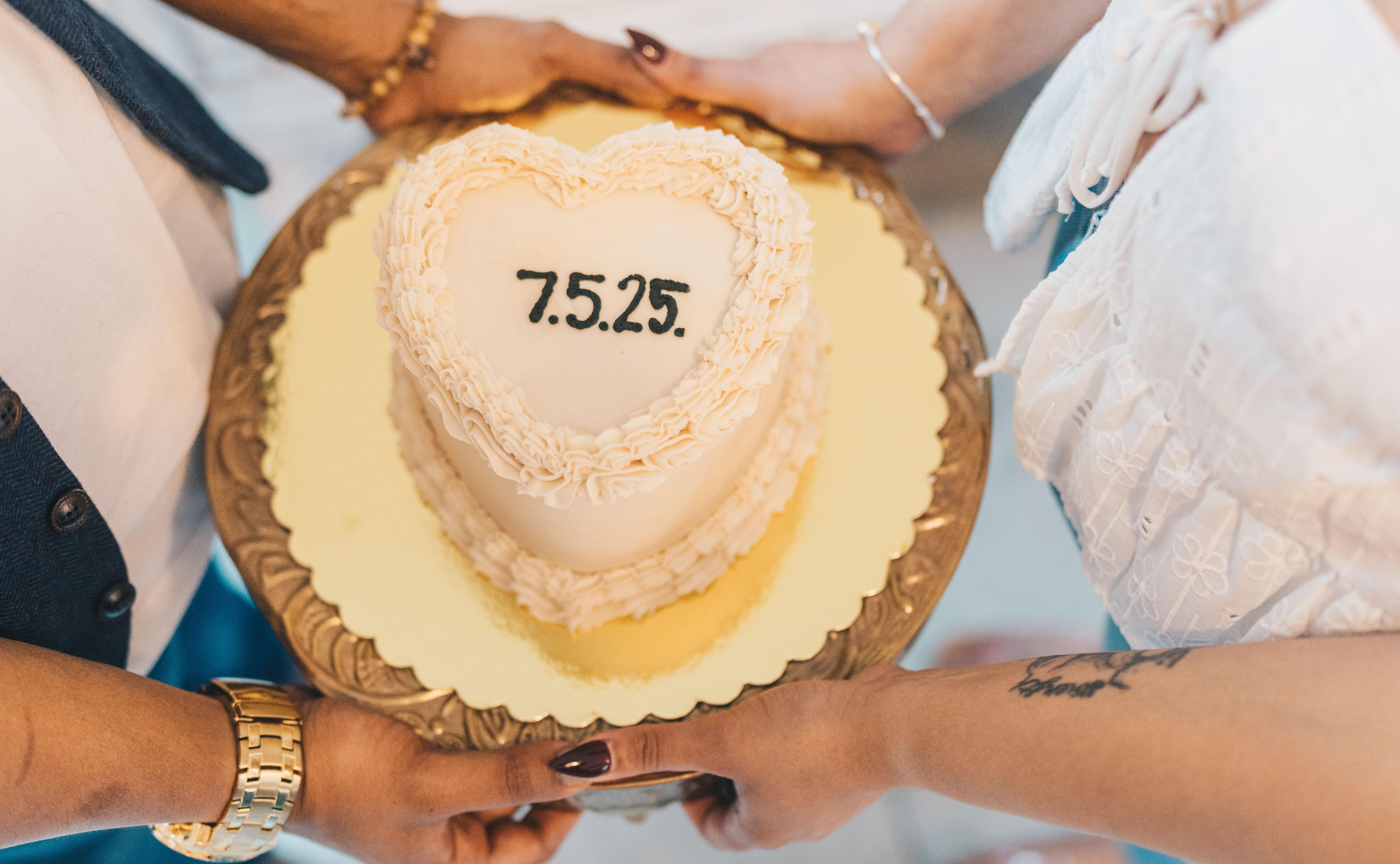 The Wedding Website of Mariah Manning and Mitchell Caver