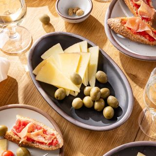 Medium Oval Platter