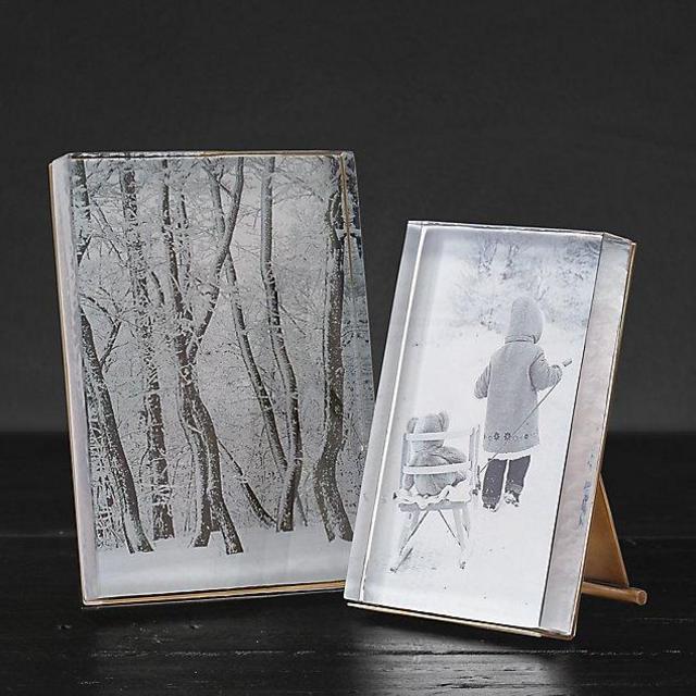 Cast Glass Floating Frame Collection 4"x6"