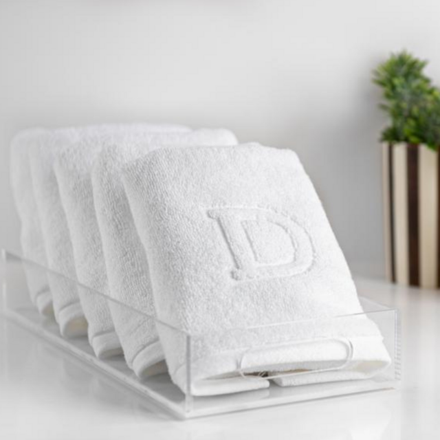 Matouk Auberge Gift Set - 4 Matouk Auberge 'H' Monogramed Towels + Lucite Marble Tray
