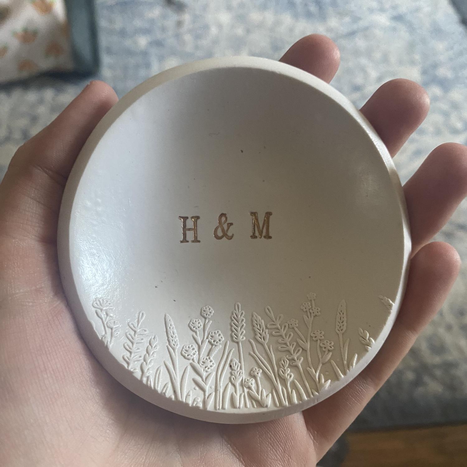 New beginnings! Sweet gift from Leila, Hannah’s best friend! A ring holder.