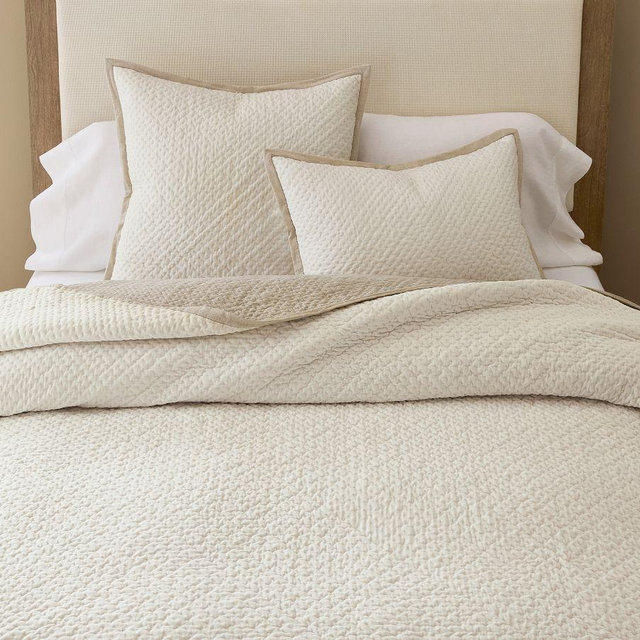 Cross Stitch Velvet Quilt, Ivory, Full/Queen