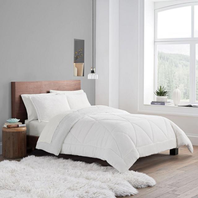 UGG AVERY COMFORTER SET SNOW KING