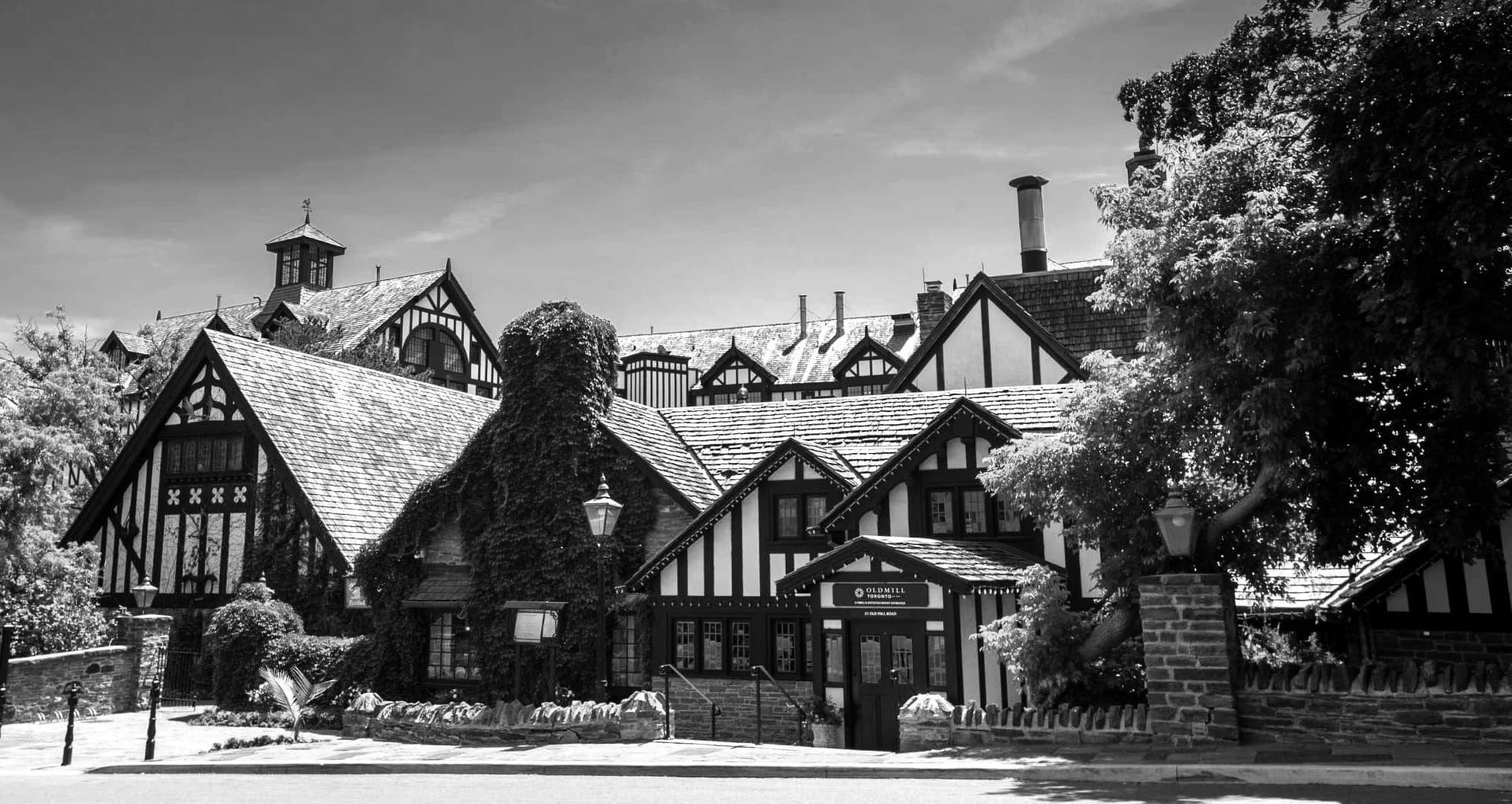 The Wedding Website of Erish Dominique Espiritu and Damion Jason Coleman