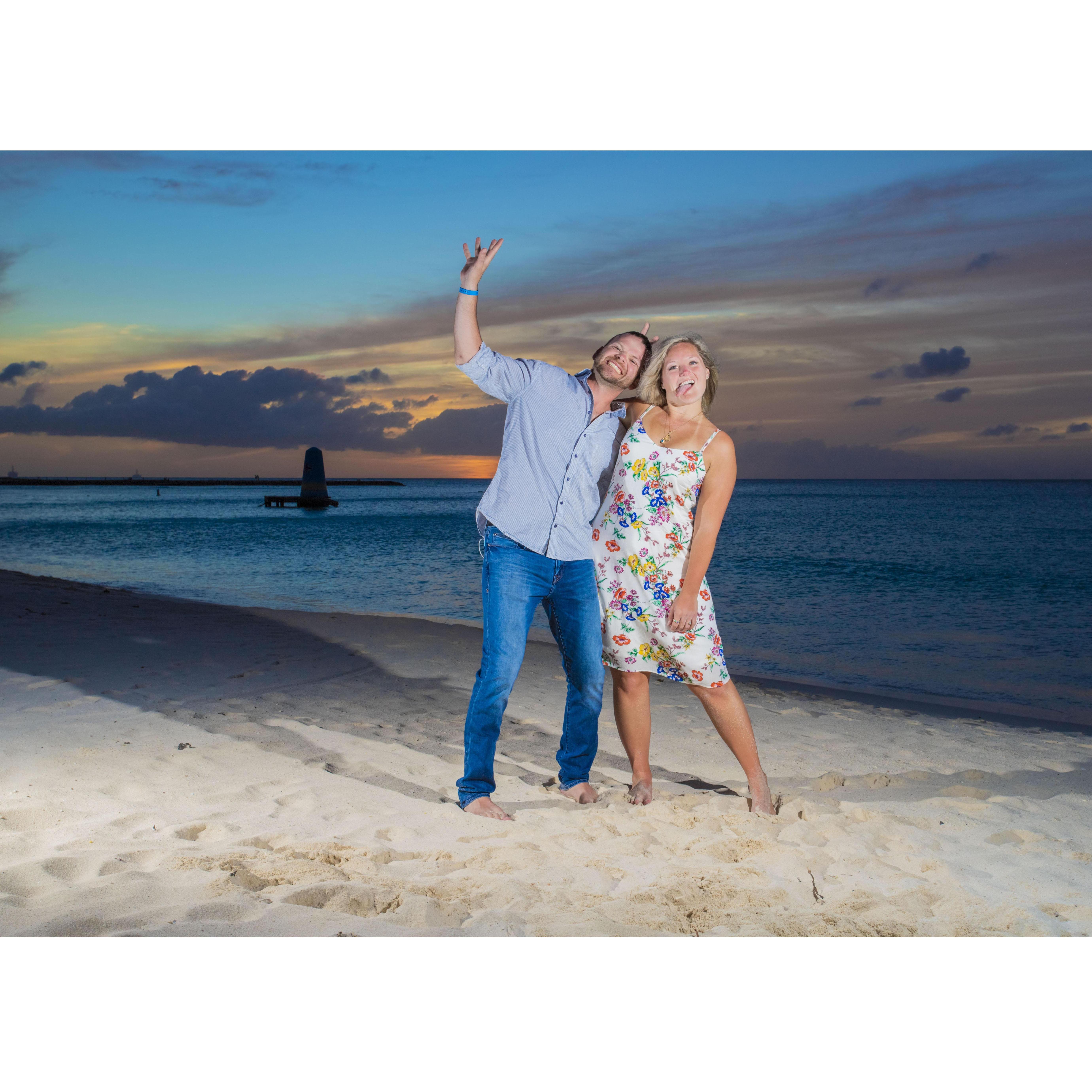 Save The Date Photos 1/14/21
Aruba
