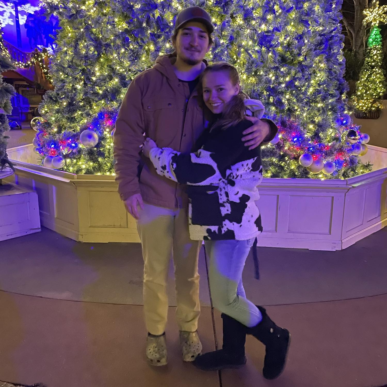 A trip to Busch Gardens Christmas town!