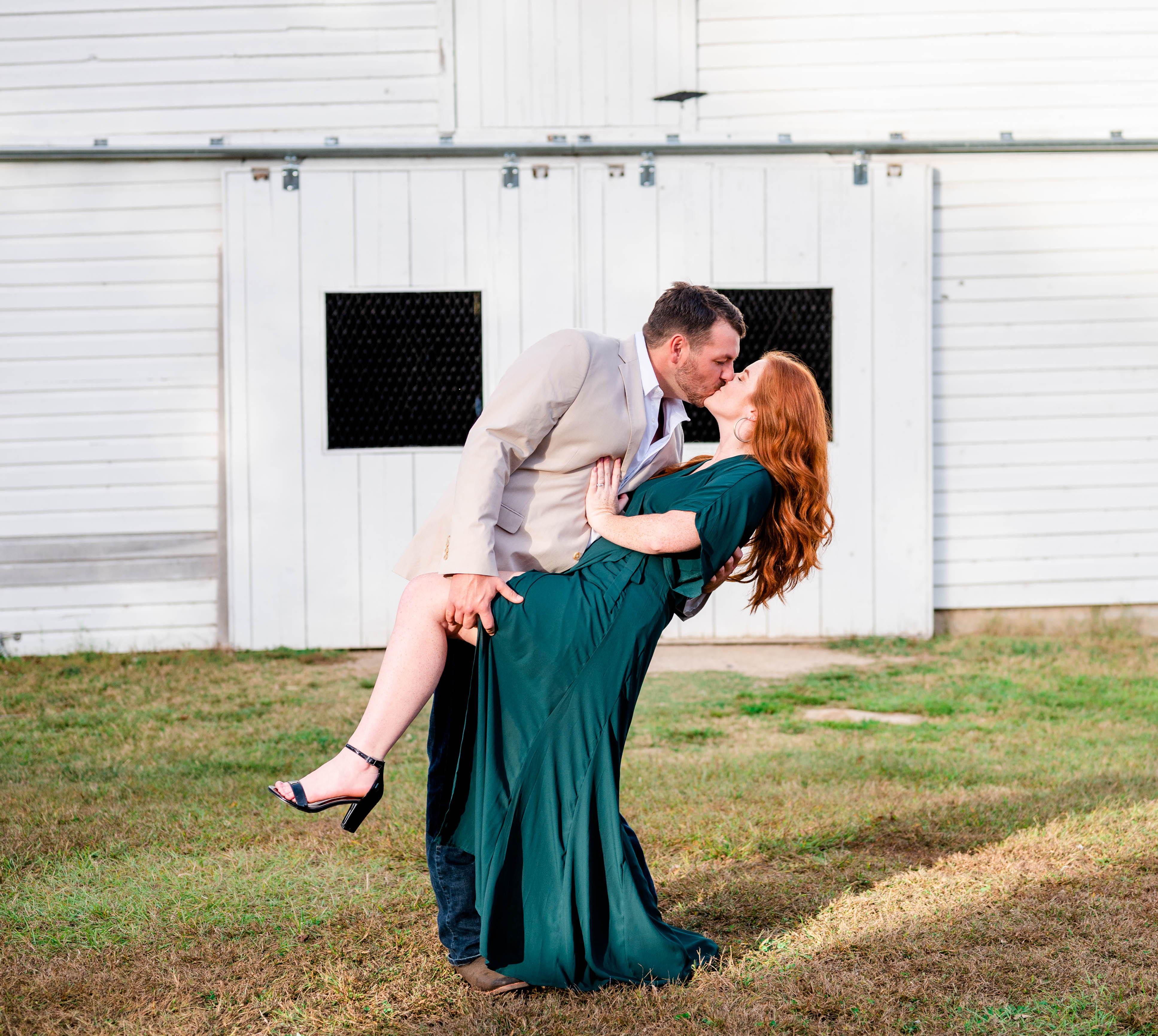 The Wedding Website of Dustin Lee and Leeanna  Beasley