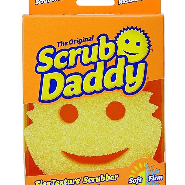 Scrub Daddy The Original FlexTexture Sponge, Soft in Warm Water, Firm in Cold, Deep Cleaning, Dishwasher Safe, Multi-use, Scratch Free, Odor Resistant, Functional, Ergonomic, 1ct