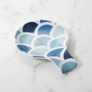 Scalloped Blue and White Spoon Rest