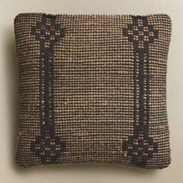 Zara Home: Jute Throw Pillow