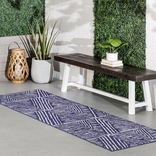 Nelle Tribal Machine Washable Indoor/Outdoor Runner