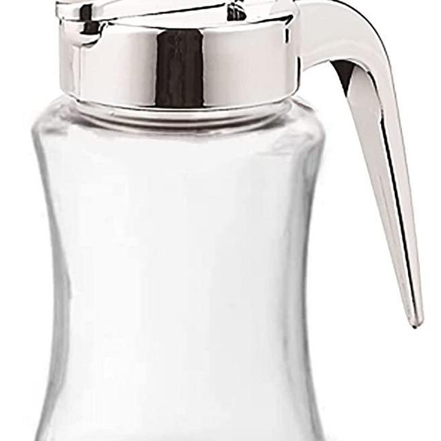 J&M DESIGN Glass Syrup Dispenser Bottle for Maple Syrup, Honey Pot or Sugar Jar W/ Handle Shaker For Pancakes, Coffee, Cereal Bowl, Tea Pour Spout Lid Easy Spoon Measure 7.5oz Container Holder