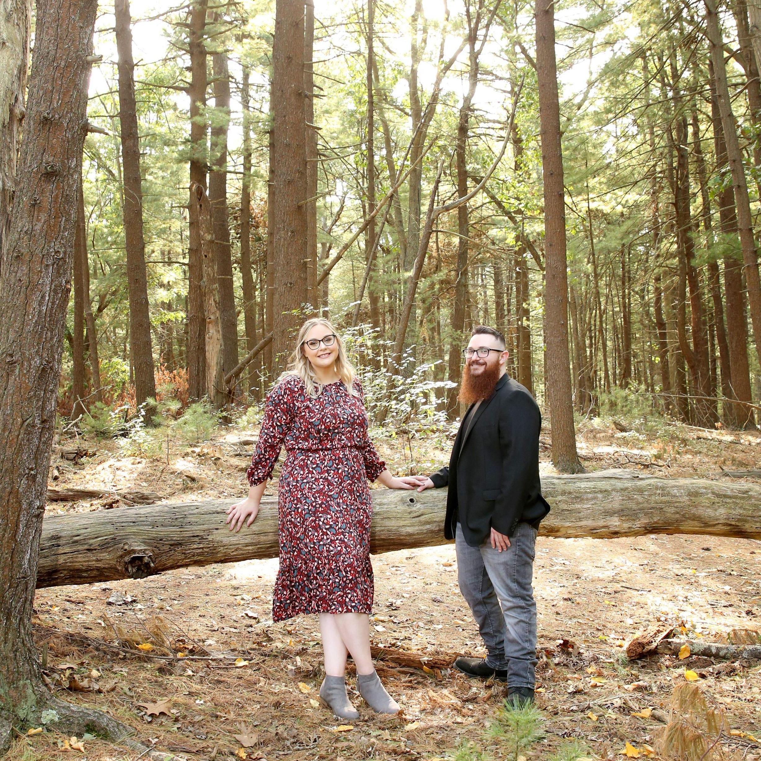 “Save the Date” photoshoot at Prosser Pines.