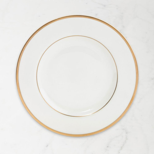 Pickard Signature Charger, Gold, No Monogram