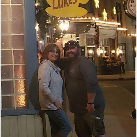 Jan 2020 Warner Bros. Gilmore Girls Tour