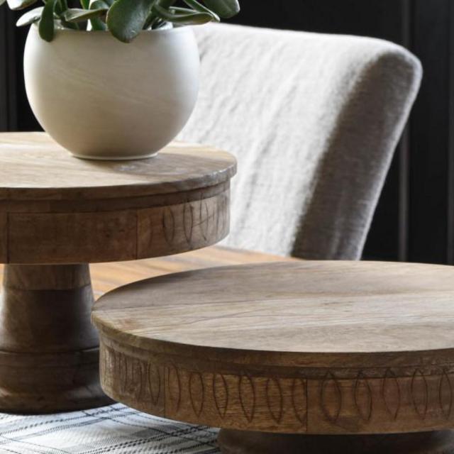 Mango Wood Petal Cake Stand