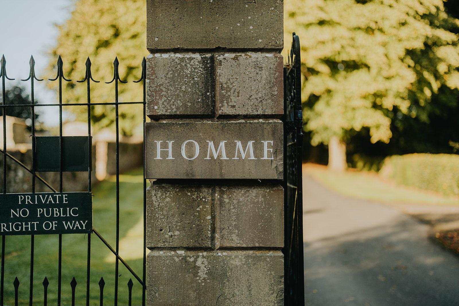 The Wedding Website of Chloe Price and Elliot O’Neill