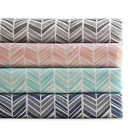 Madison Park Chevron Microfiber Printed Queen Sheet Set in Navy