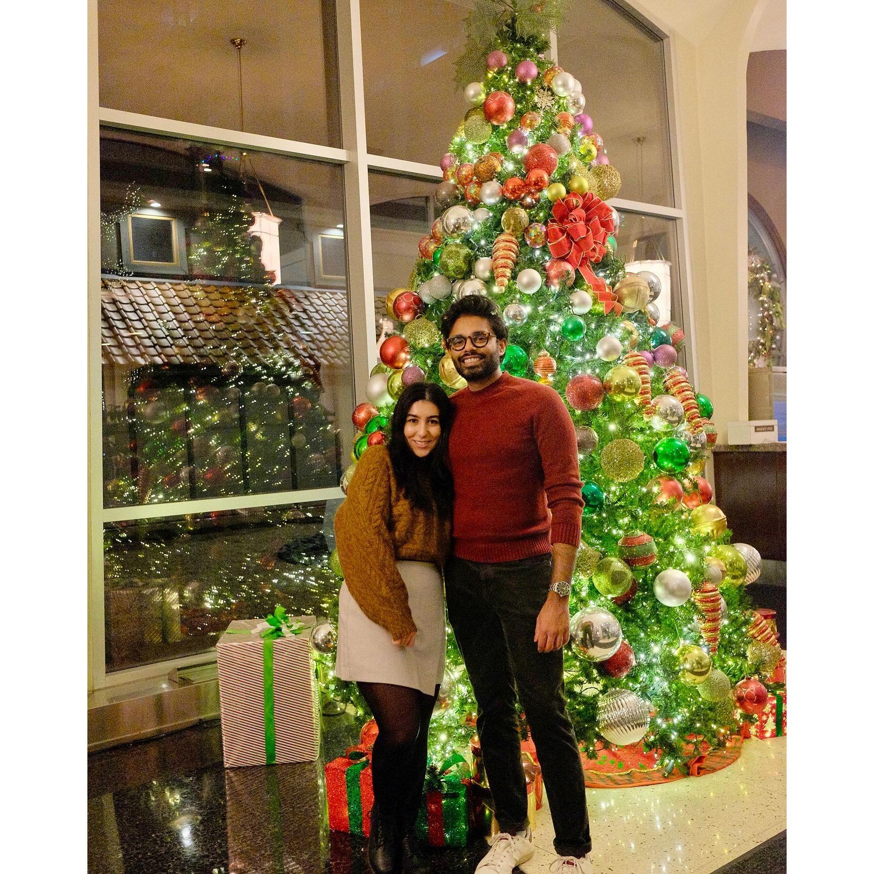 Christmas at Niki's parents condo :)