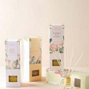 Spring's Eden Reed Diffuser - Pomegranate Peony