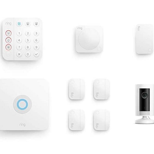 Ring Alarm 8-piece kit (2nd Gen) with Ring Indoor Cam
