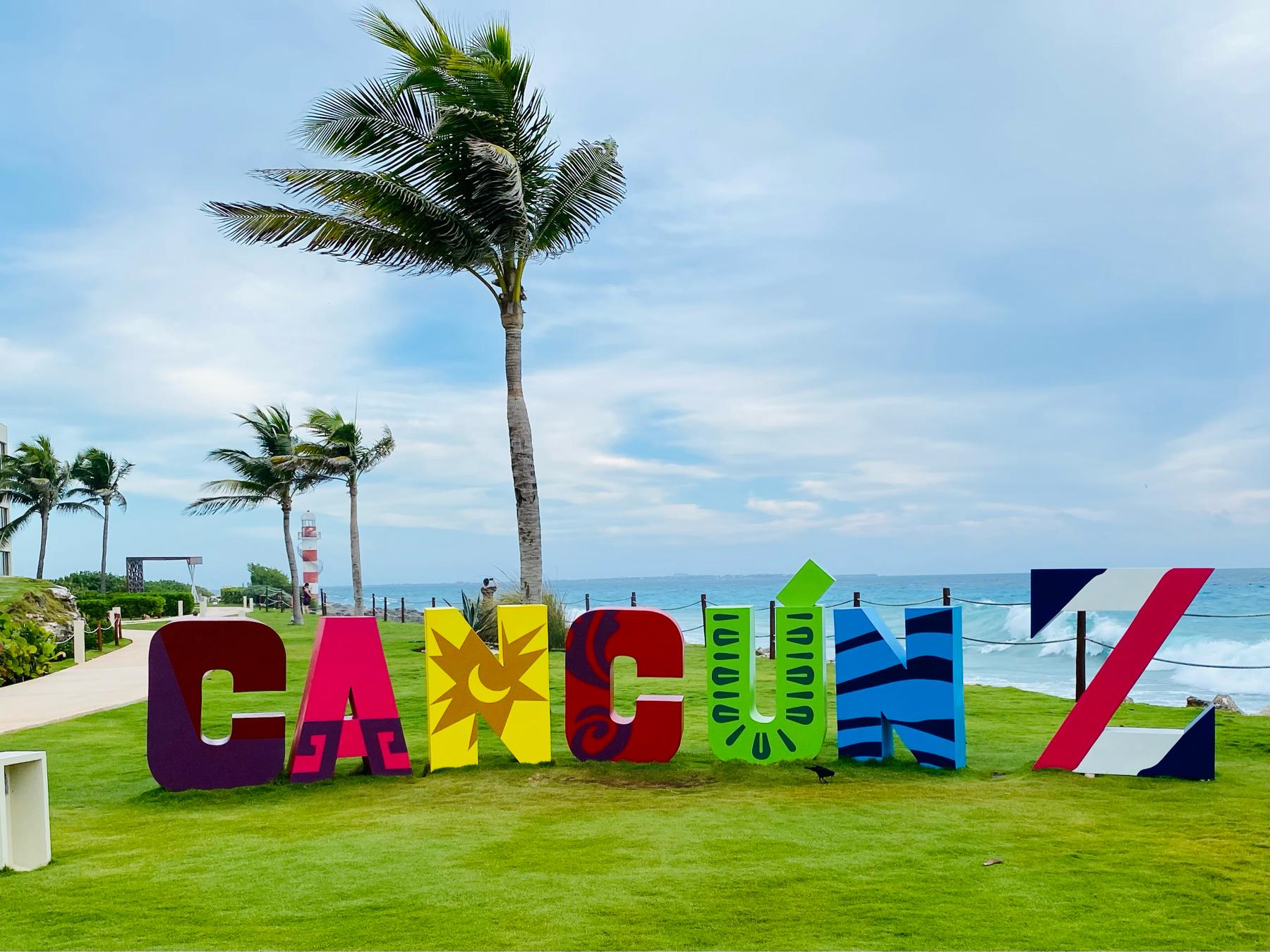 The Wedding Website of Natalie Rebolledo and Ian O'Connor