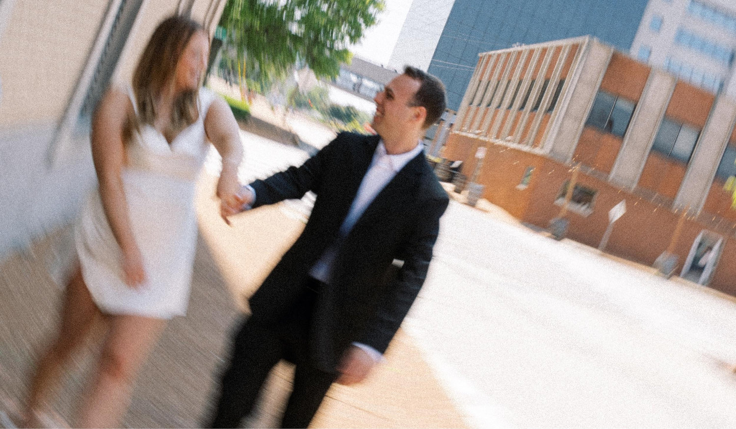 The Wedding Website of Cara Weinmann and Kyle Kramer