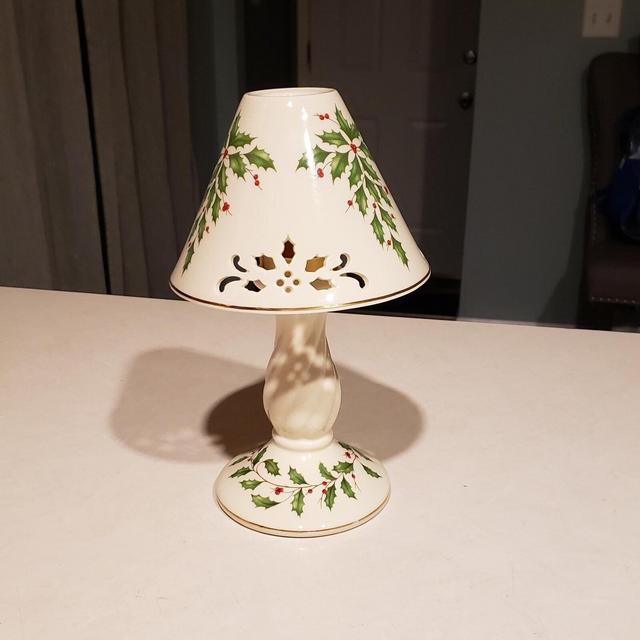 Vintage Lenox Holiday (Dimension) Collection 10" Candle Lamp with Shade. Discontinued Piece. Original Box Included