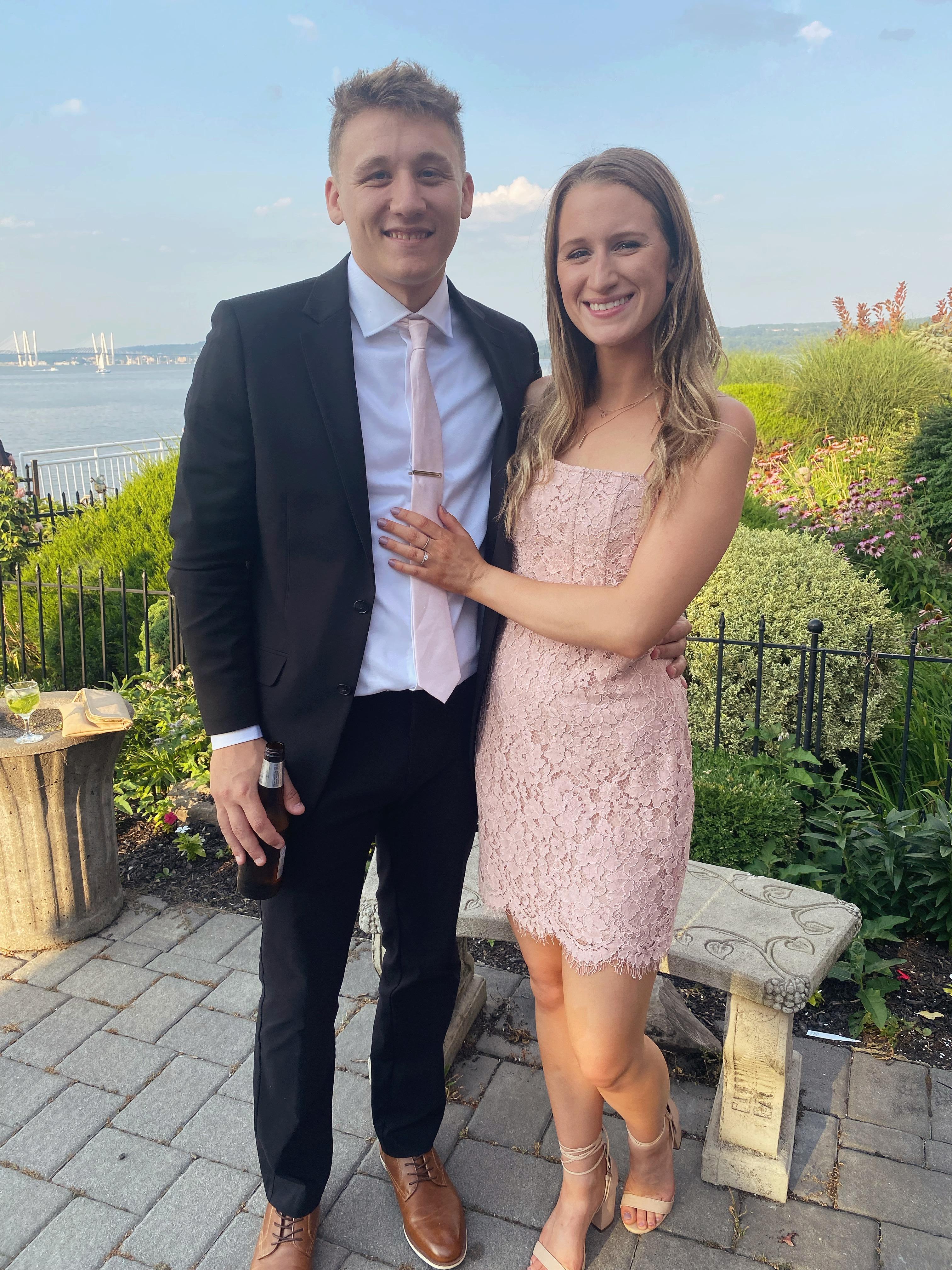 The Wedding Website of Kaitlyn Hahn and Cameron Williams