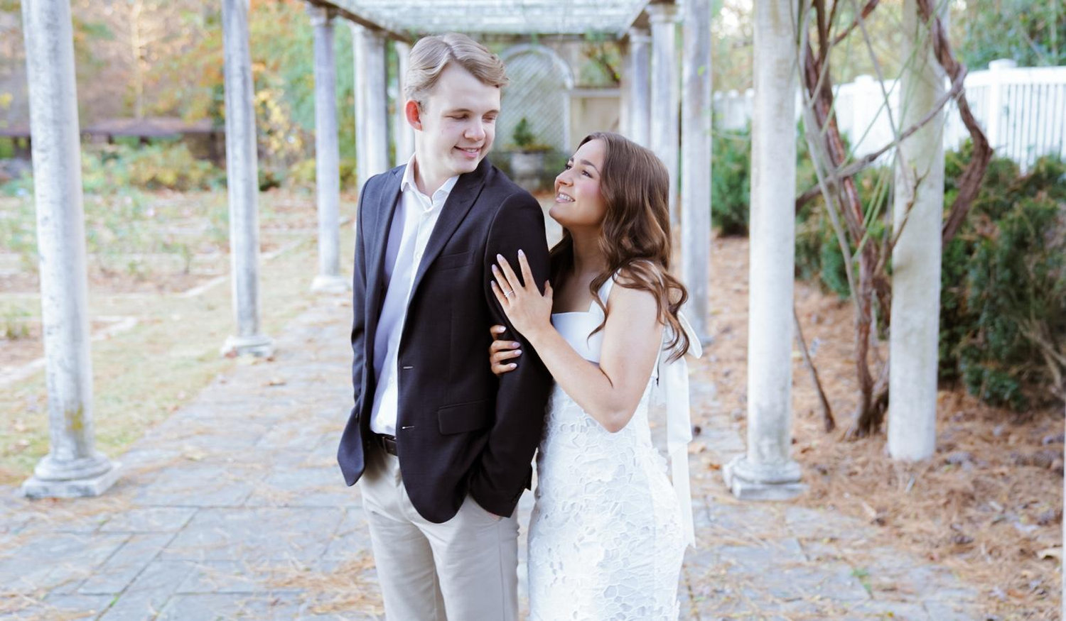 The Wedding Website of Reagan Lyles and Jackson Burdette