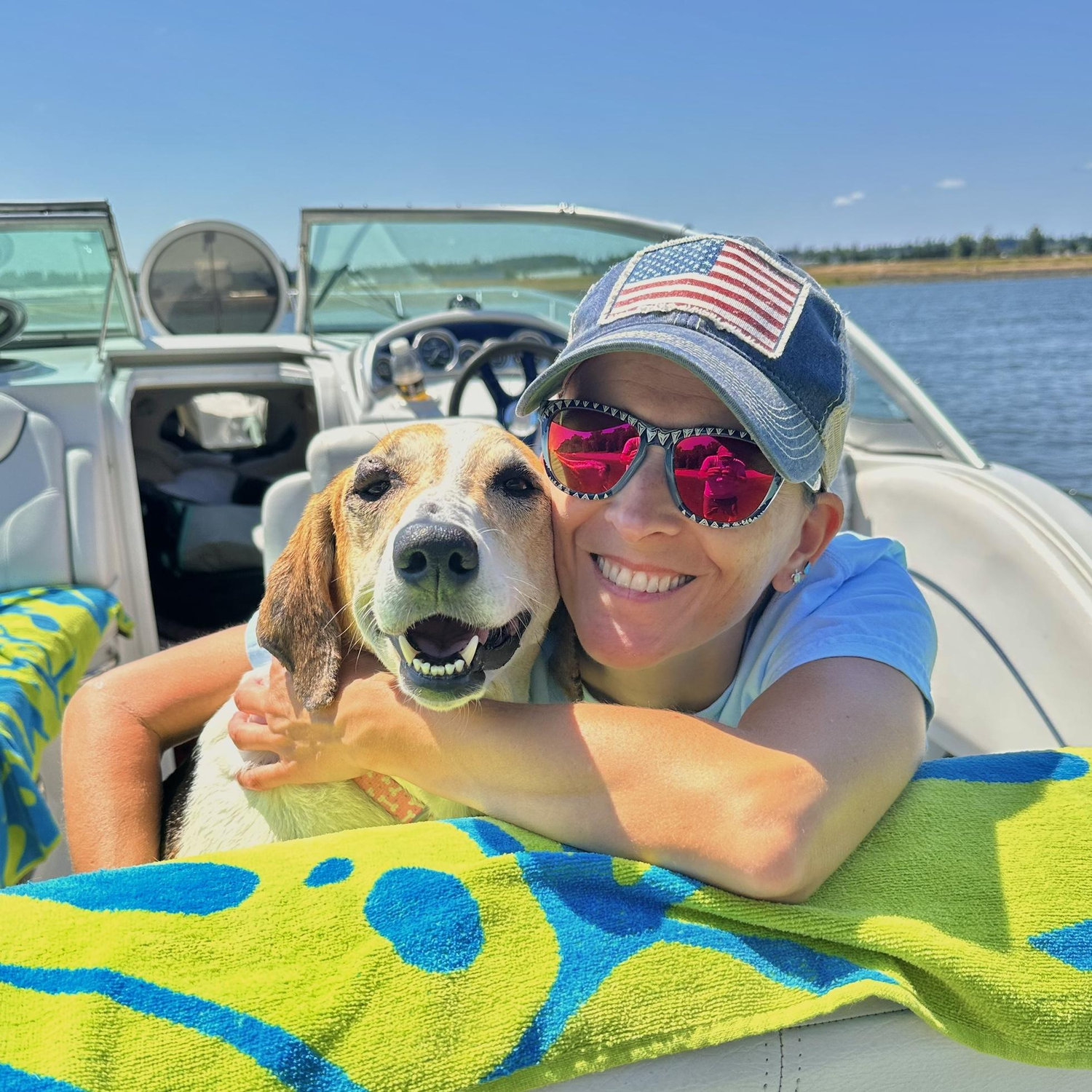 Stephanie and Penny relaxing on the boat on the Columbia. July 2023