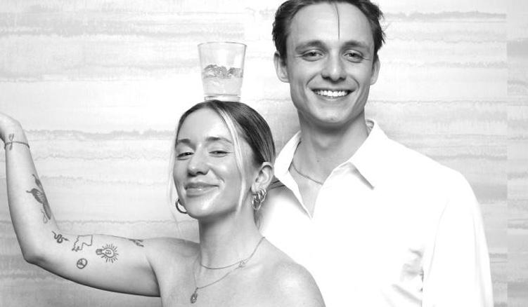 The Wedding Website of Magdalen Kate Richard and Dylan Wesley Pollard