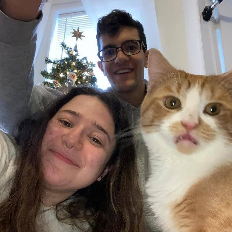 A dysfunctional family Christmas photo