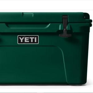 YETI Tundra 45 Cooler